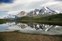 Chile, Torres del Paine Massiv im Spiegel der Laguna Amarga